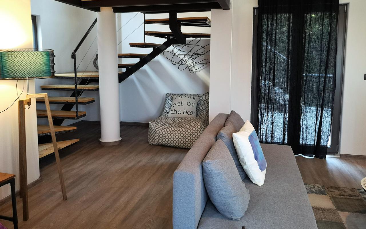 Hotel The Z Point Parga Esterno foto